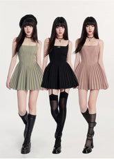 Silhouette three-color classic waist A-line dress